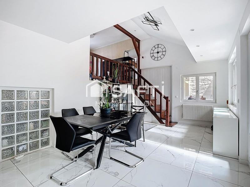 Maison - 120 m² - 4 pièces