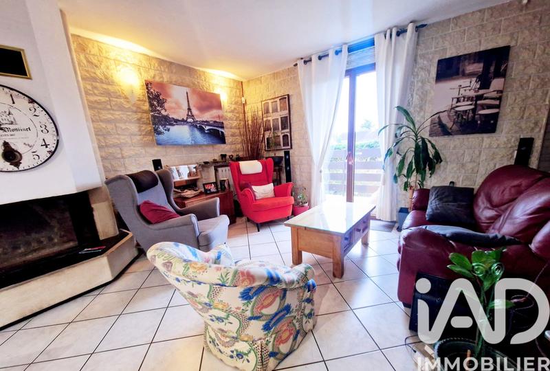 Maison - 107 m² - 5 pièces