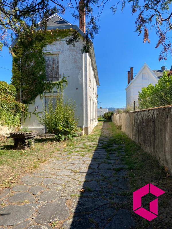 Maison - 150 m² - 7 pièces