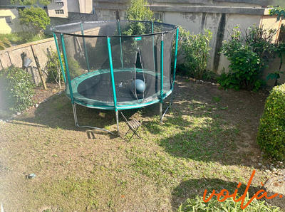 Maison - 218 m² - 8 pièces