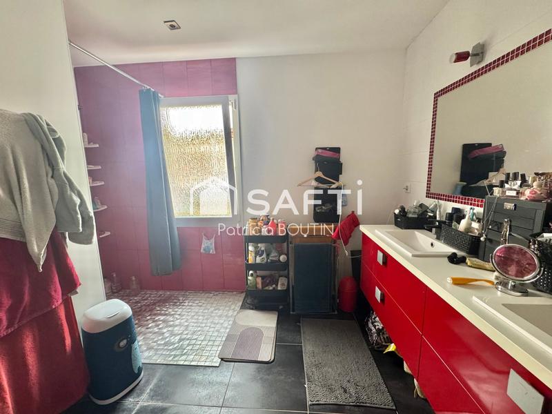 Maison - 120 m² - 4 pièces