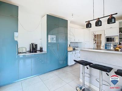 Maison - 168 m² - 7 pièces