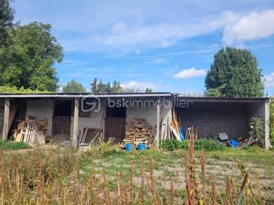 Terrain constructible - 1 457 m²