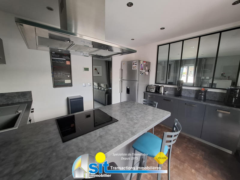 Maison - 96 m² - 4 pièces