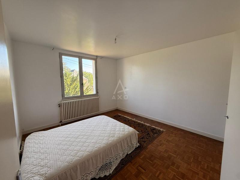 Maison - 136 m² - 6 pièces