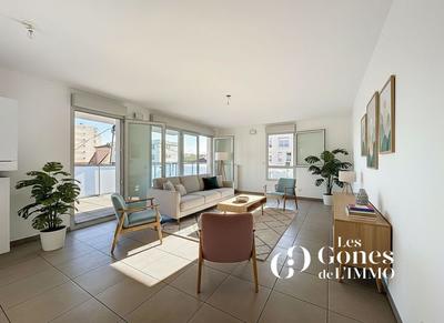 Appartement - 89 m² - 4 pièces