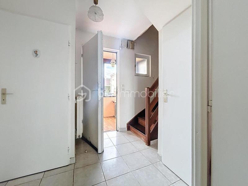 Maison traditionnelle - 100 m² - 5 pièces