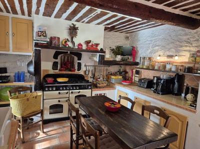 Maison en pierre - 163 m² - 8 pièces