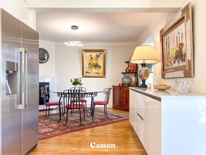 Maison - 194 m² - 7 pièces