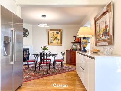 Maison - 194 m² - 7 pièces