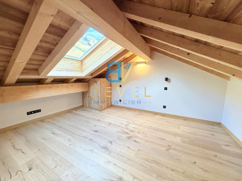 Duplex - 103 m² - 4 pièces