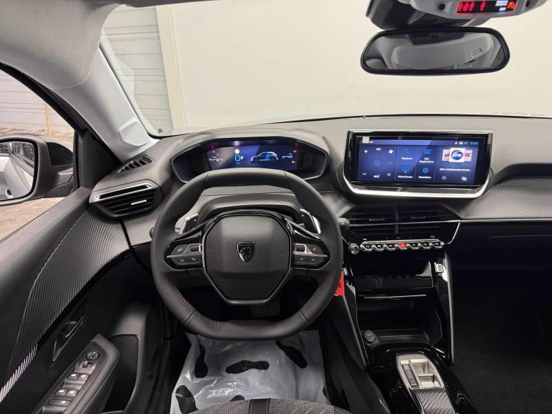 Peugeot 208 Hybrid 110 e-Dcs6 série spéciale Envy