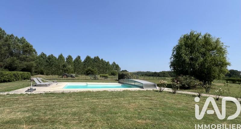 Maison de campagne - 200 m² - 5 pièces