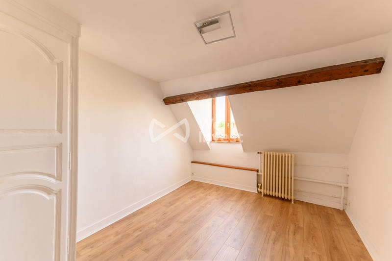 Duplex - 187 m² - 10 pièces