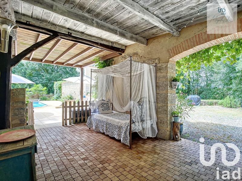 Maison - 200 m² - 10 pièces