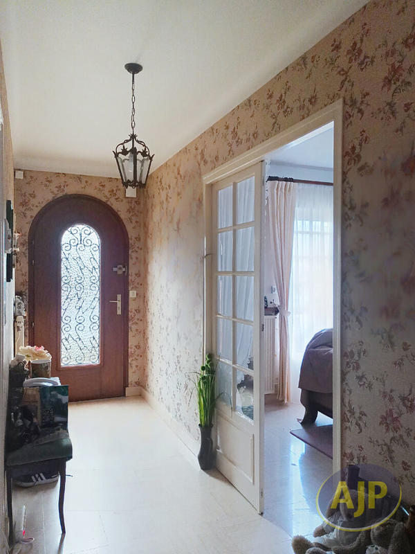 Maison - 118 m² - 6 pièces