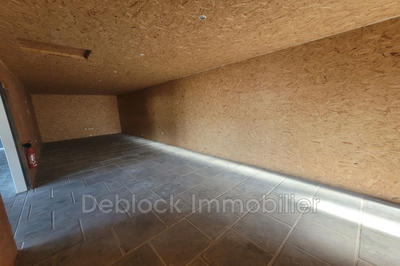 Local commercial - 110 m²