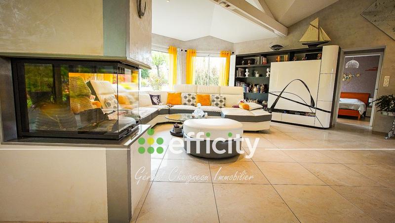 Maison - 177 m² - 6 pièces