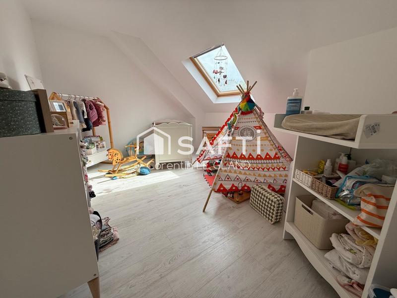 Maison - 92 m² - 5 pièces