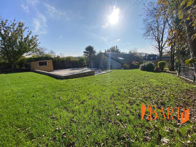 Villa - 185 m² - 6 pièces