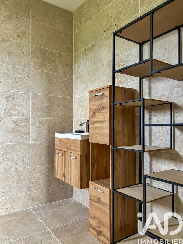 Maison - 297 m² - 11 pièces