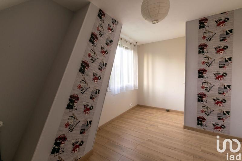Maison - 210 m² - 8 pièces