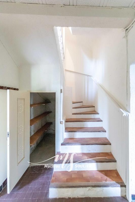 Maison - 340 m² - 12 pièces