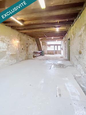 Maison - 130 m² - 1 pièce