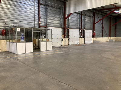 Local d'activité / Entrepôt - 8 440 m²