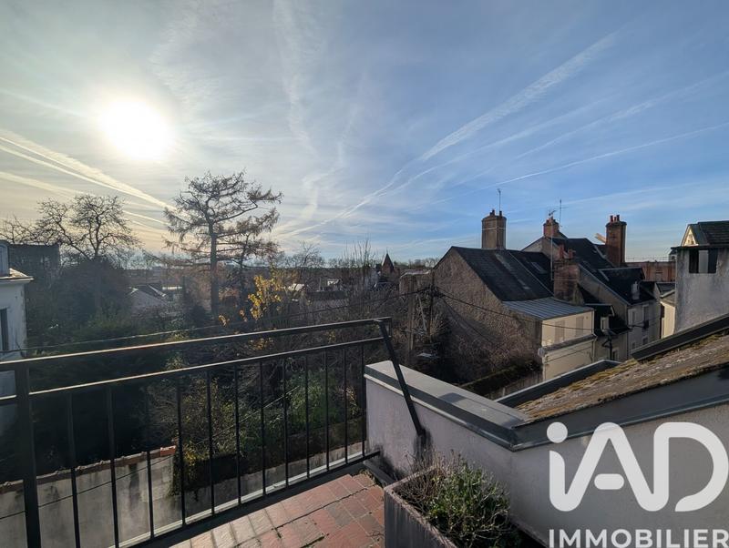 Maison - 182 m² - 6 pièces