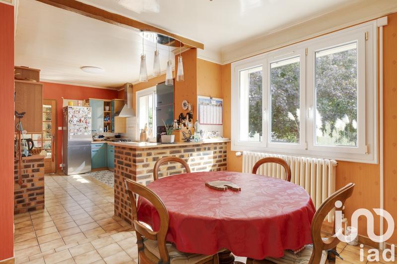 Maison - 286 m² - 9 pièces