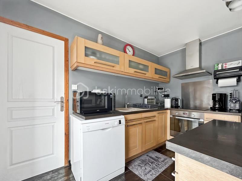 Maison - 76 m² - 4 pièces
