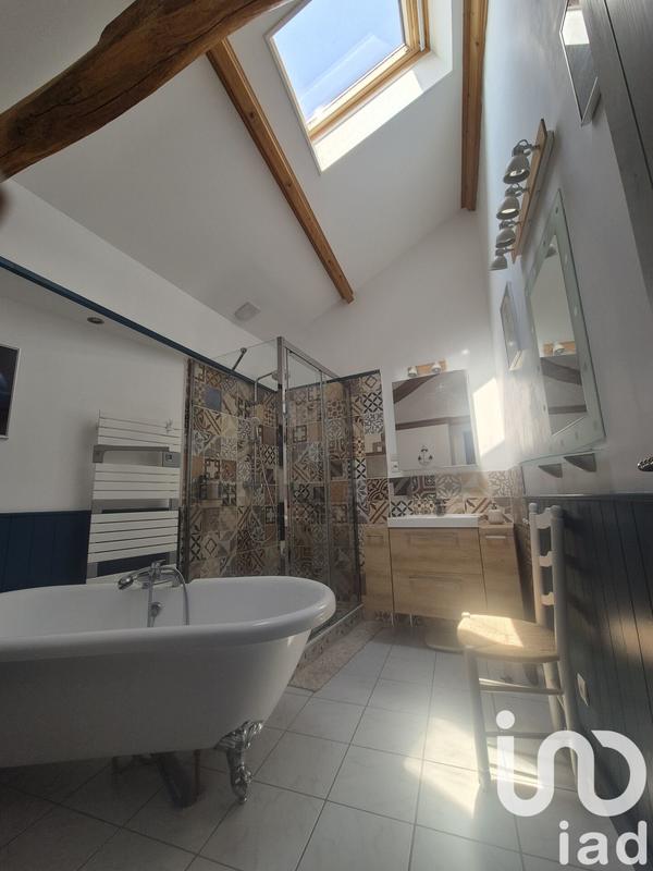 Maison - 185 m² - 5 pièces