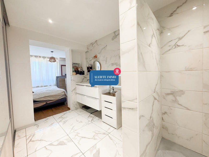 Maison - 158 m² - 6 pièces