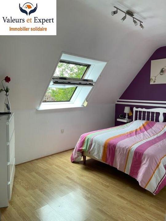 Maison traditionnelle - 80 m² - 4 pièces