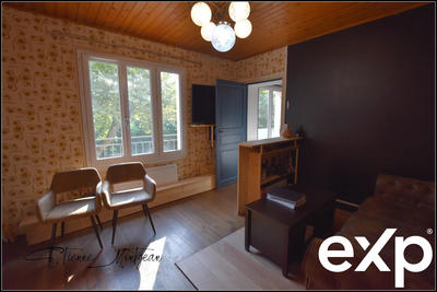 Maison traditionnelle - 69 m² - 4 pièces