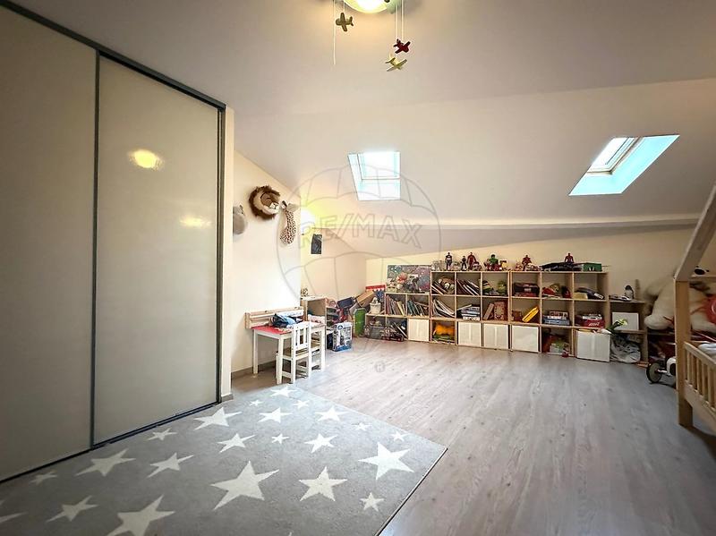 Maison de ville - 178 m² - 5 pièces