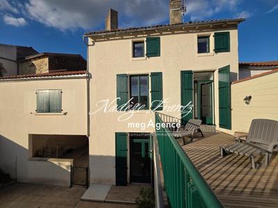 Maison - 194 m² - 7 pièces