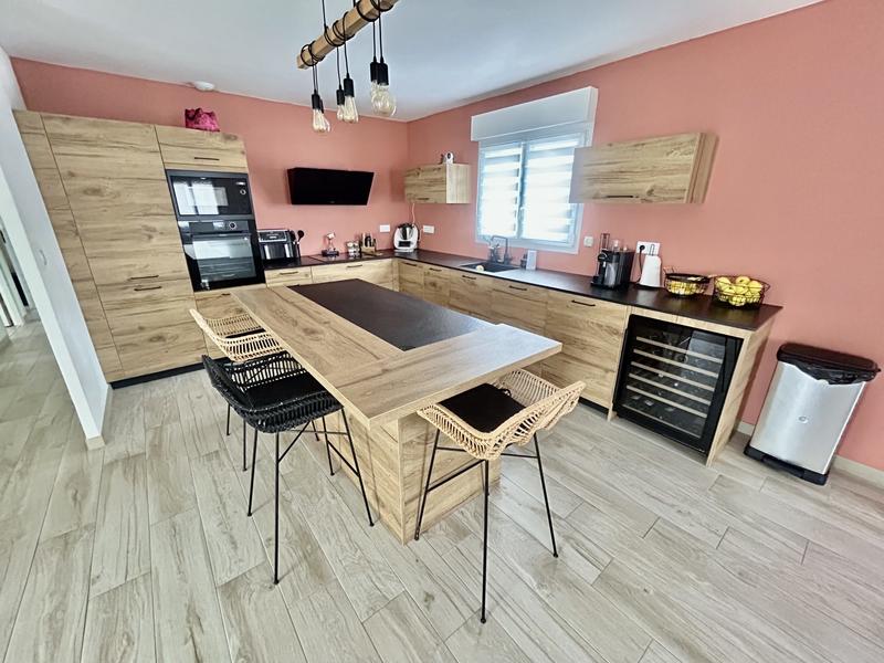 Maison - 100 m² - 5 pièces