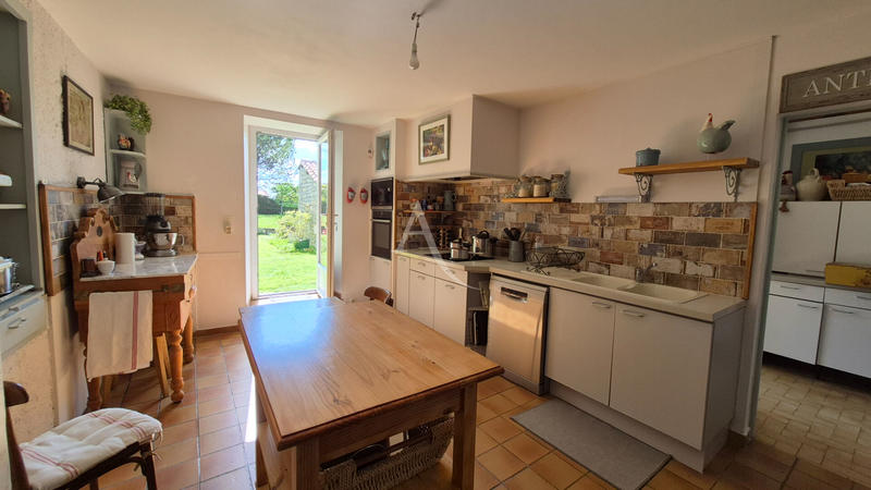 Maison - 188 m² - 6 pièces