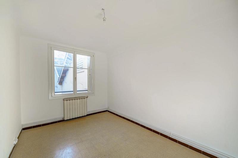 Appartement - 70 m² - 6 pièces