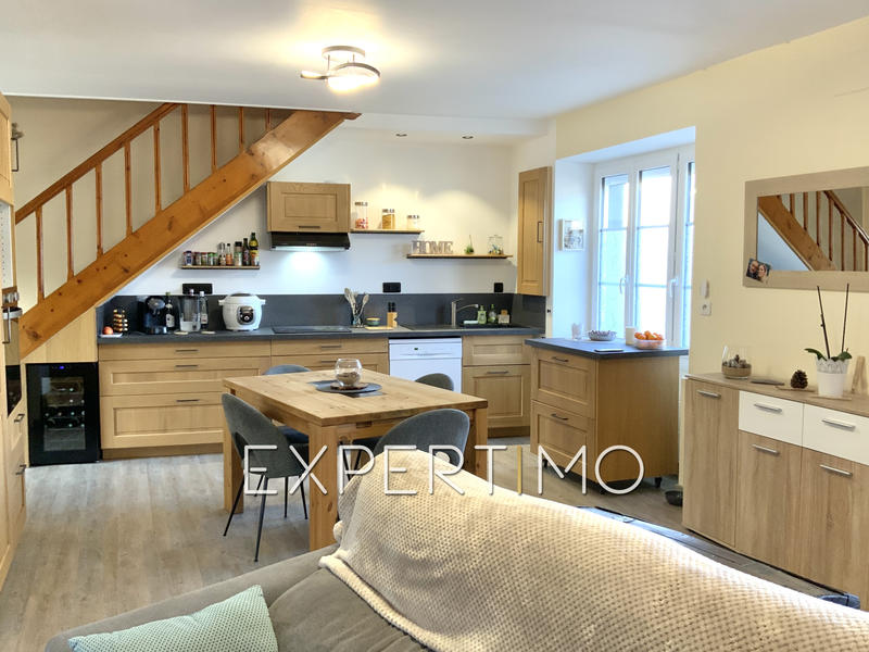 Maison de village - 143 m² - 7 pièces