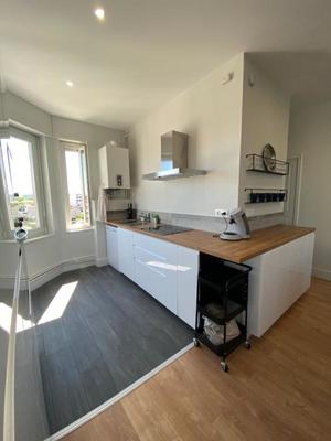 Appartement - 101 m² - 6 pièces