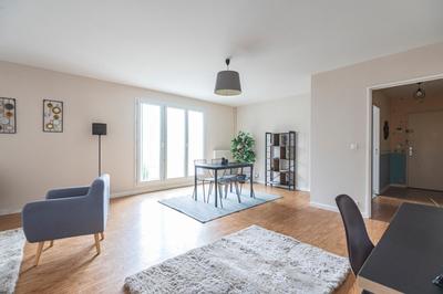 Appartement - 101 m² - 5 pièces