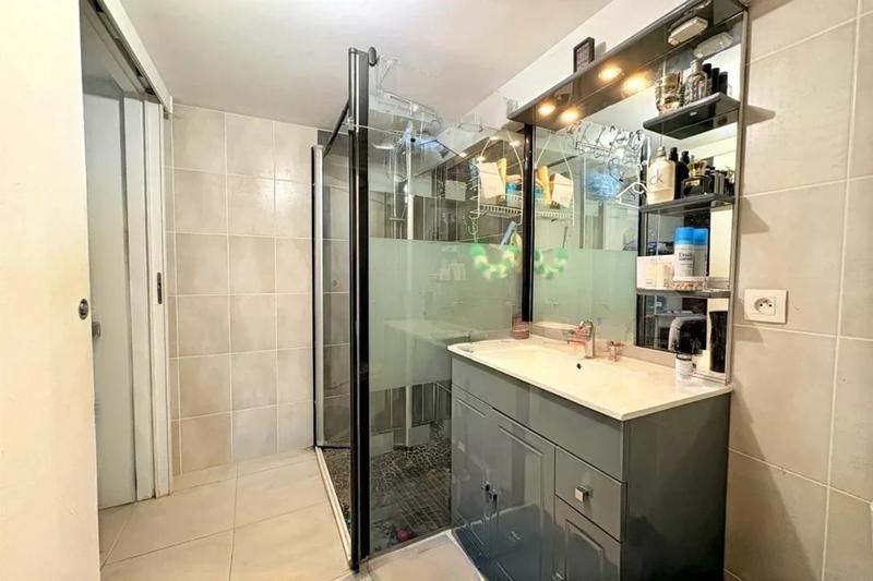 Villa - 98 m² - 5 pièces