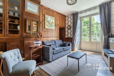 Château - 560 m² - 15 pièces