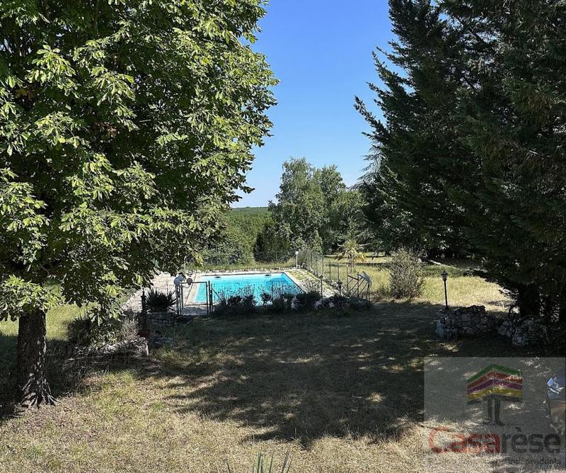 Maison en pierre - 193 m² - 8 pièces