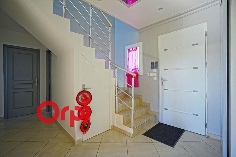 Maison - 180 m² - 6 pièces