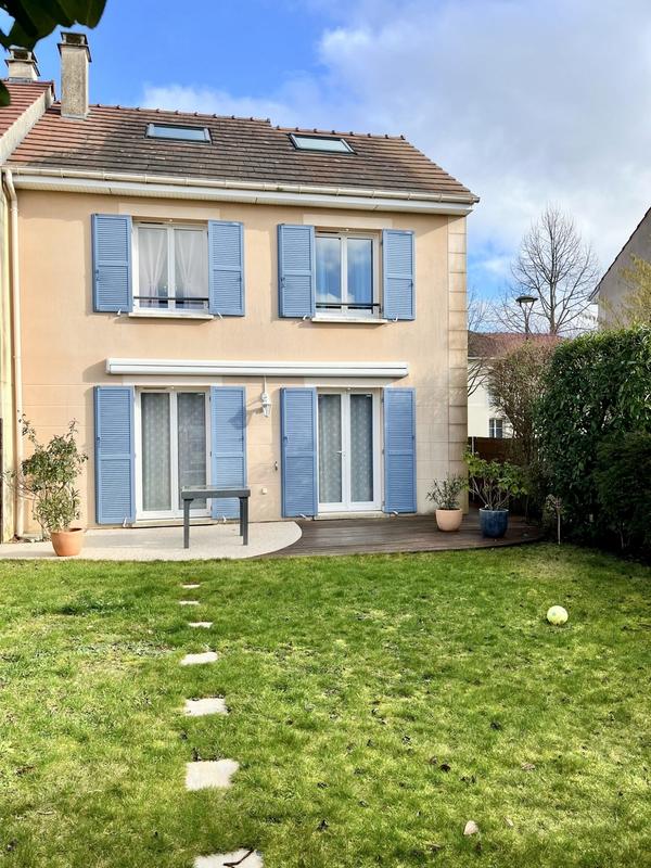 Maison - 100 m² - 5 pièces