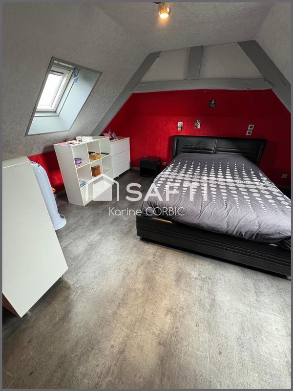Maison - 160 m² - 8 pièces